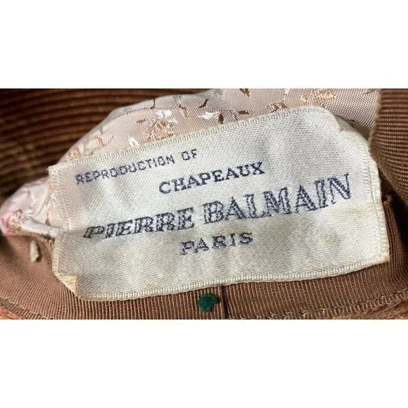 Vintage 60s 70s Balmain Panne Velvet Pierrot Hat Pom Pom display picture 2